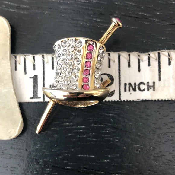 Vintage Rhinestone Brooch - Picture 4 of 8